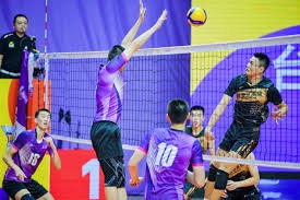 马德兴：米利西奇不敢热身U17女足，一年半不换血，足协当断则断